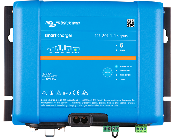 Phoenix Smart IP43 Charger 12/30(3) 120-240V